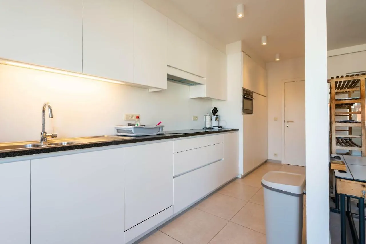Modern Apartment With Free Parking Oostende 0*,