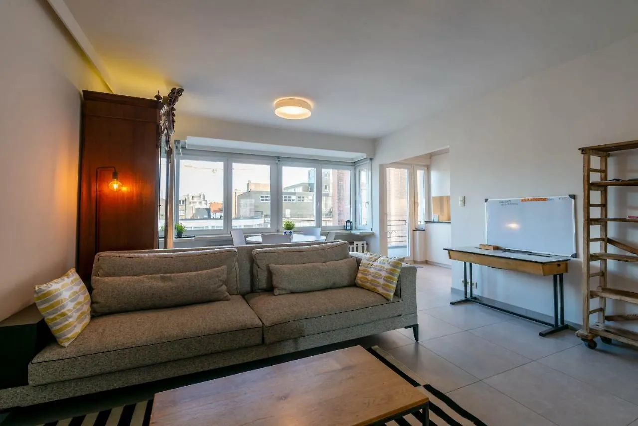 Modern Apartment With Free Parking Ostend