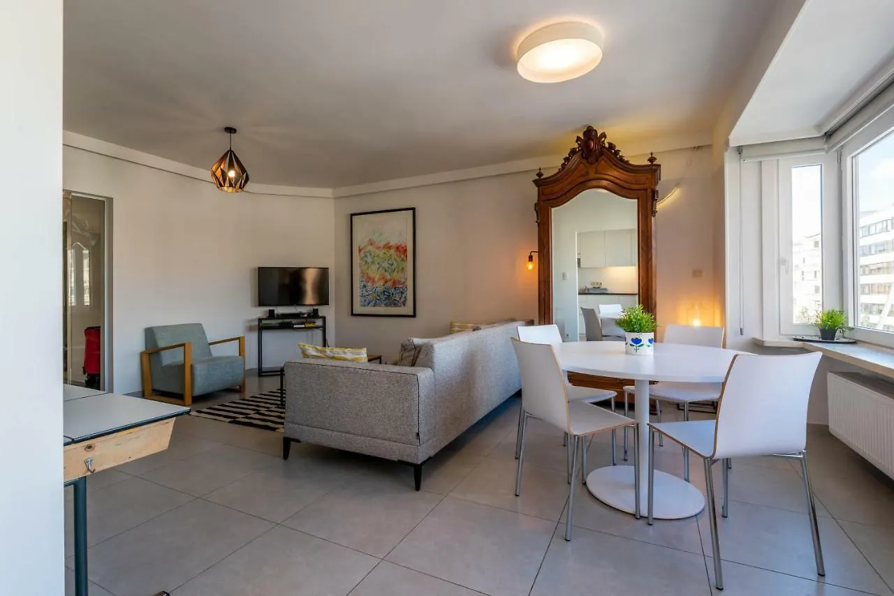 Modern Apartment With Free Parking location