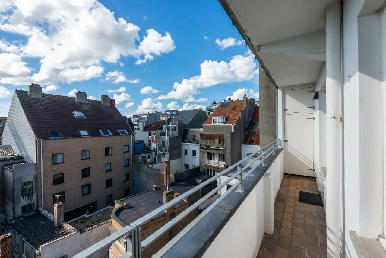 Modern Apartment With Free Parking Ostend